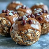 Snack-Sized Protein Balls with Peanut Butter and Oats ready to enjoy.